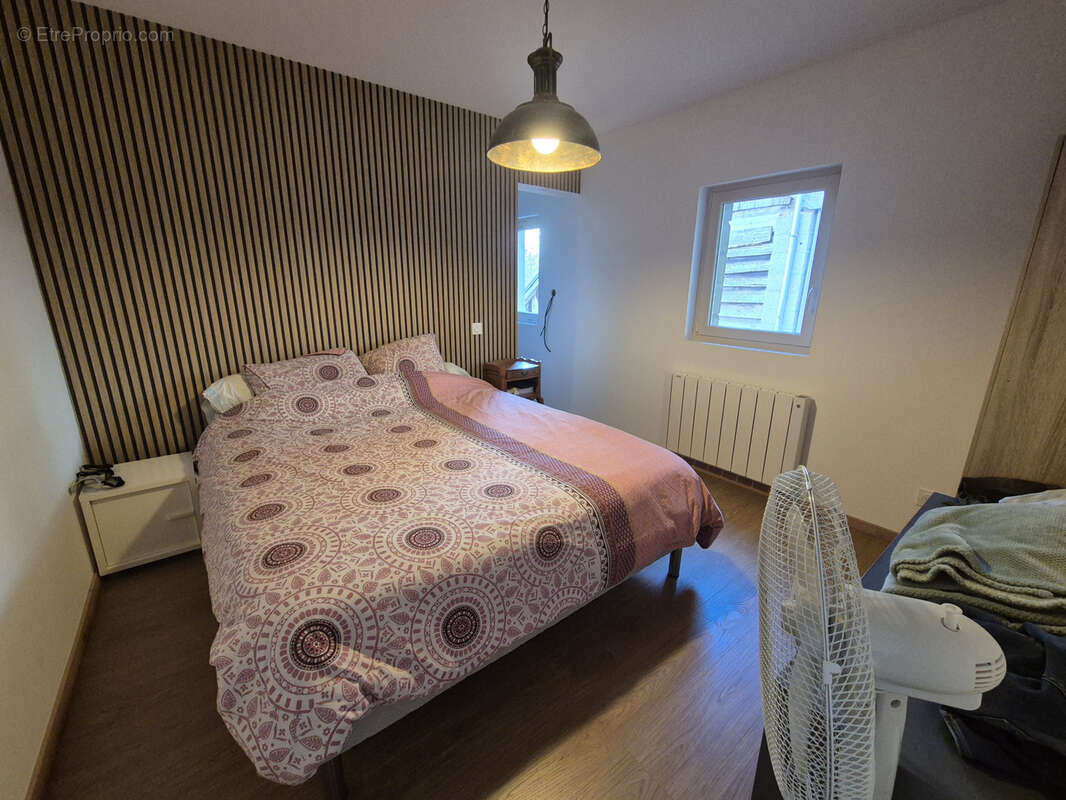 Maison à FLEURY-LA-VALLEE