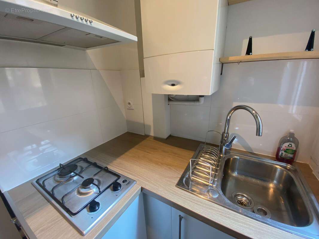 Appartement à COURBEVOIE