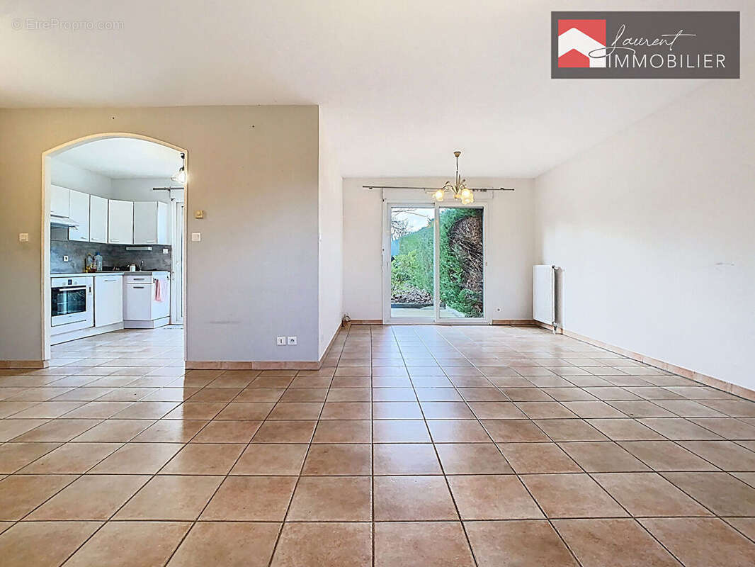 Maison à SENNECEY-LE-GRAND