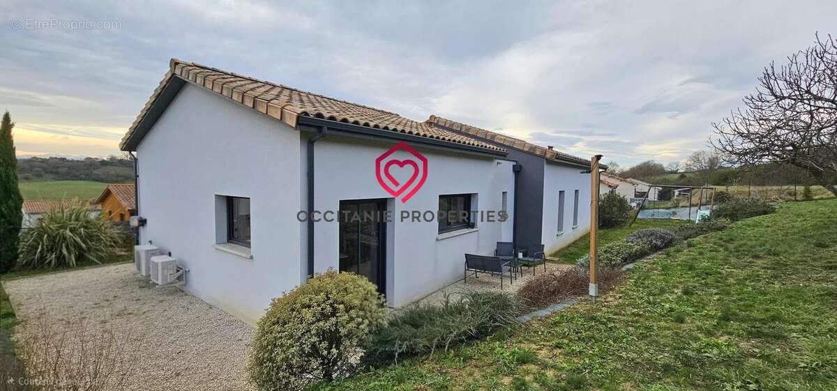 Maison à LEZAT-SUR-LEZE