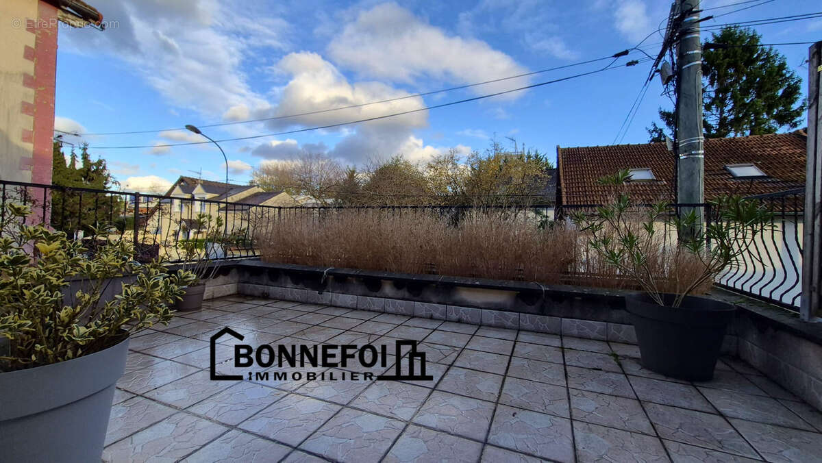 Maison à CHAMPIGNY-SUR-MARNE