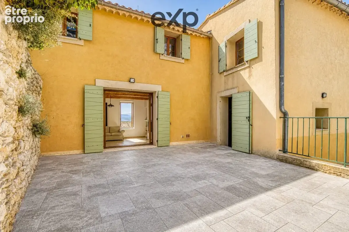 Maison 293 m² à Saint-Saturnin-Les-Apt  - photo 1