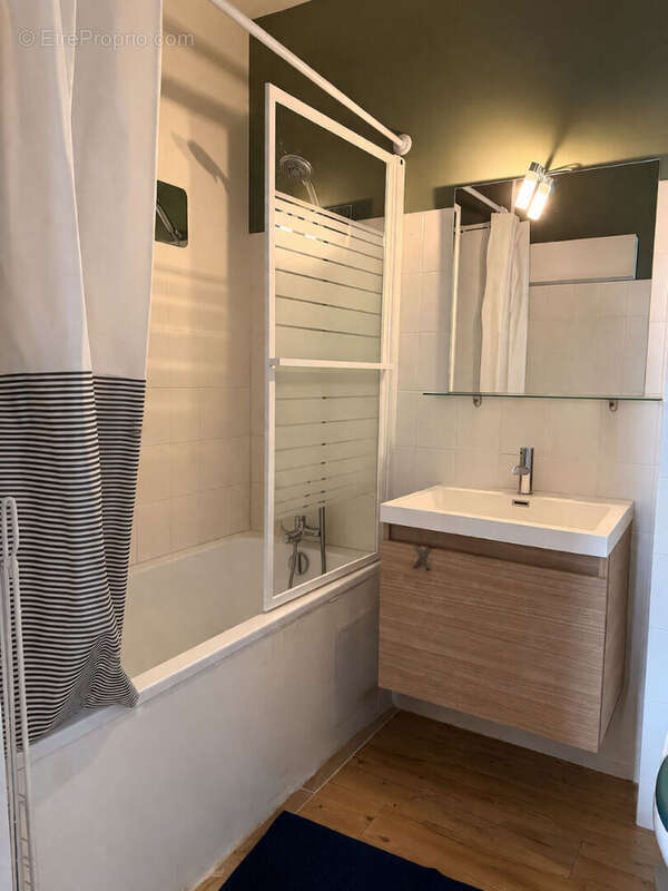 Appartement à VERSAILLES