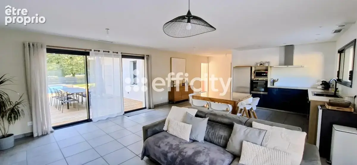 Maison 6 pièces 130 m² à vendre à Magescq (40140) - photo 6