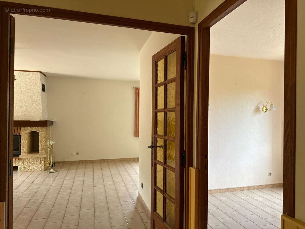 Maison à CALVISSON