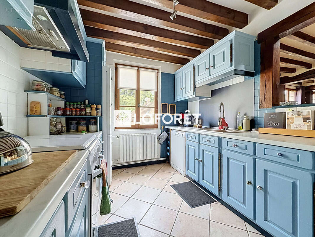 LAFORÊT LUZARCHES propose - Maison Dieudonne 6 pièce(s) 194.77 m2 - photo 2