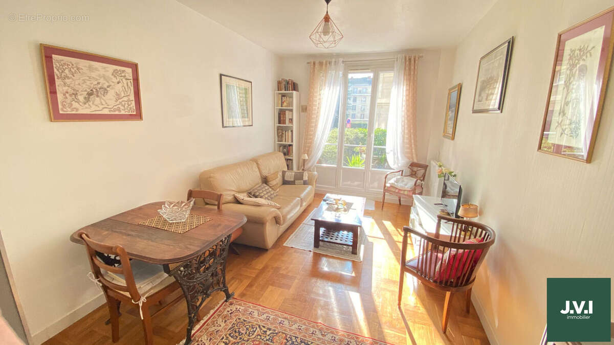 Appartement à ENGHIEN-LES-BAINS