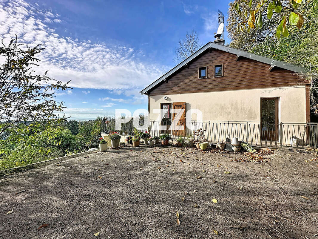 Maison à SAINT-JEAN-LE-THOMAS