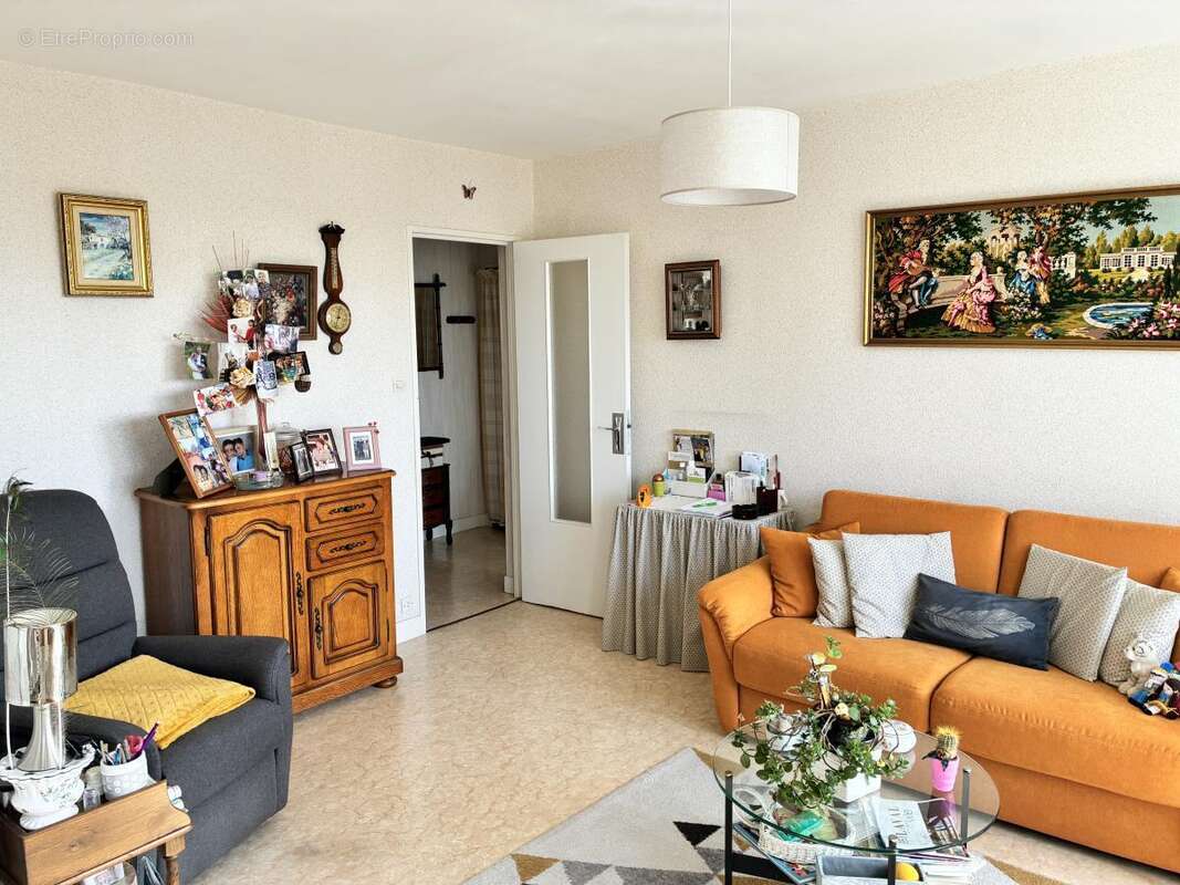 Appartement à LAVAL