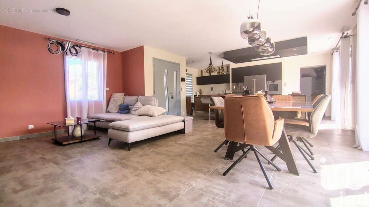 Photo 6 - Maison à SAINT-SATURNIN-LES-APT