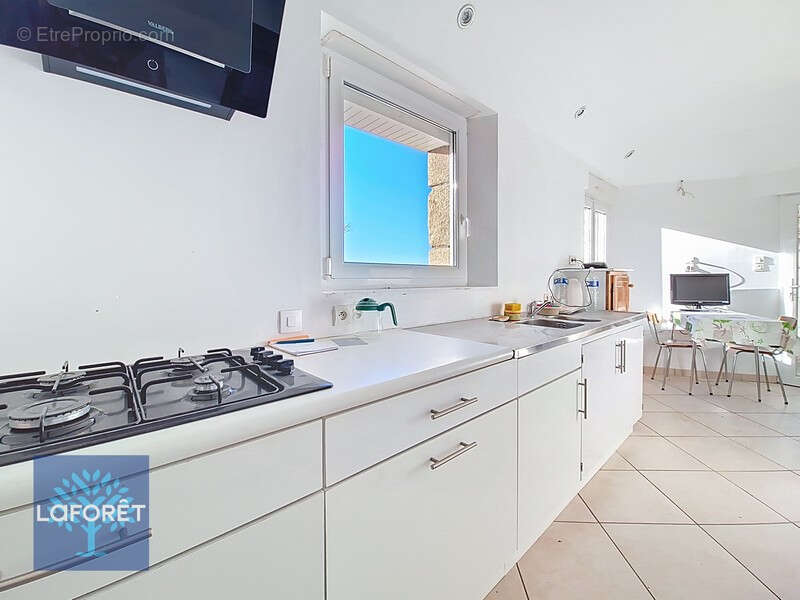 Maison à LOUVIGNE-DU-DESERT