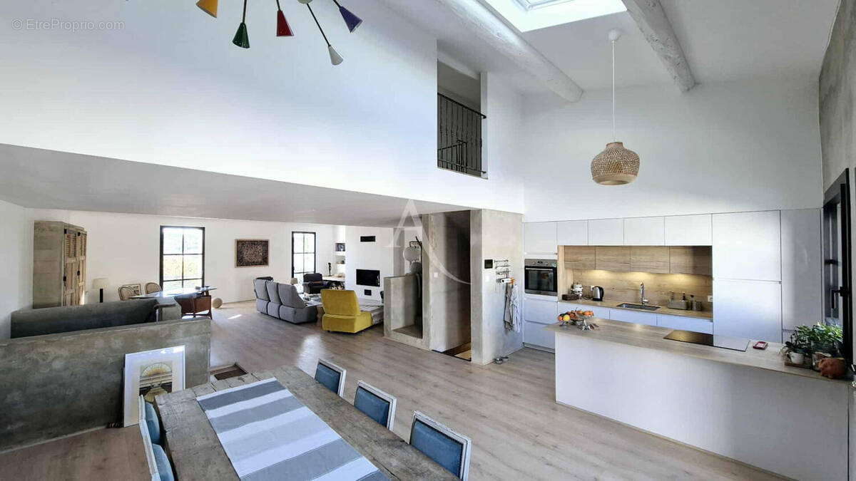 Maison à BALARUC-LE-VIEUX