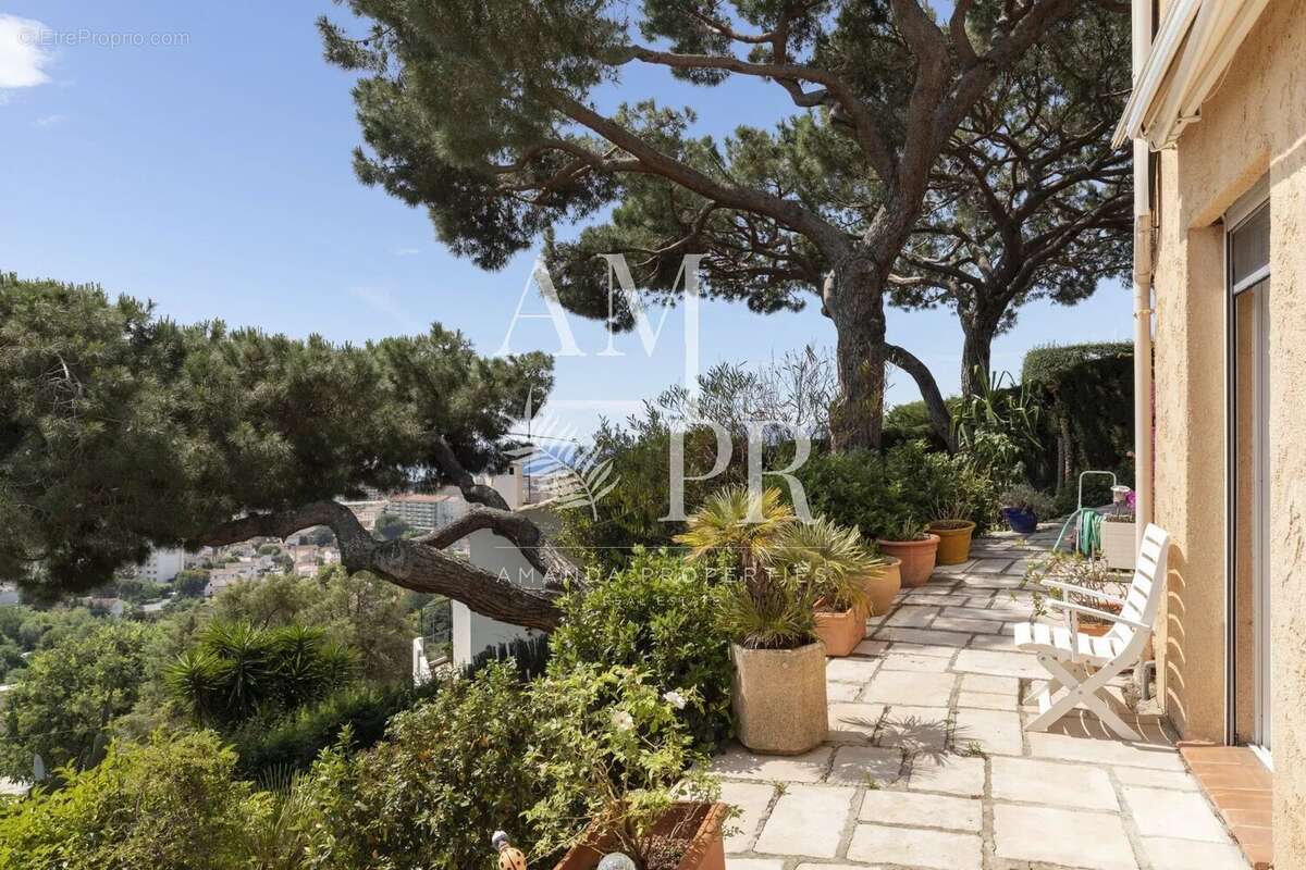 Maison à CANNES