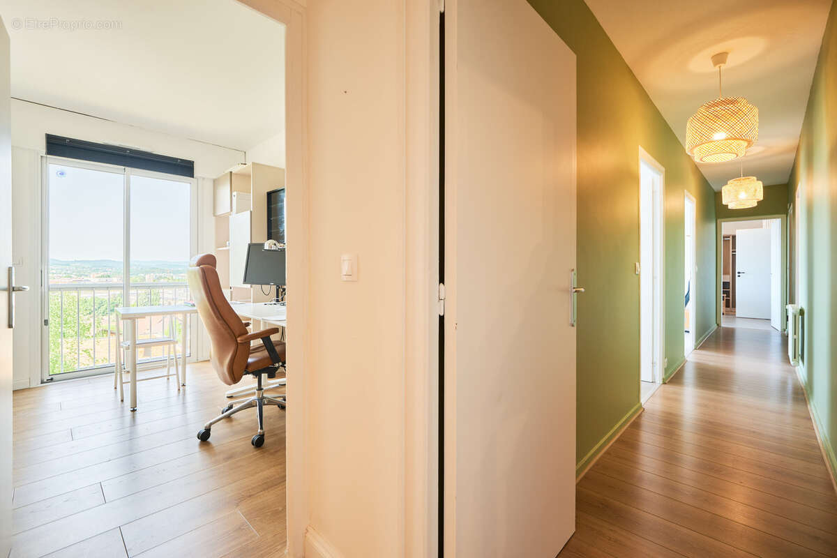 Appartement à ANNECY-LE-VIEUX