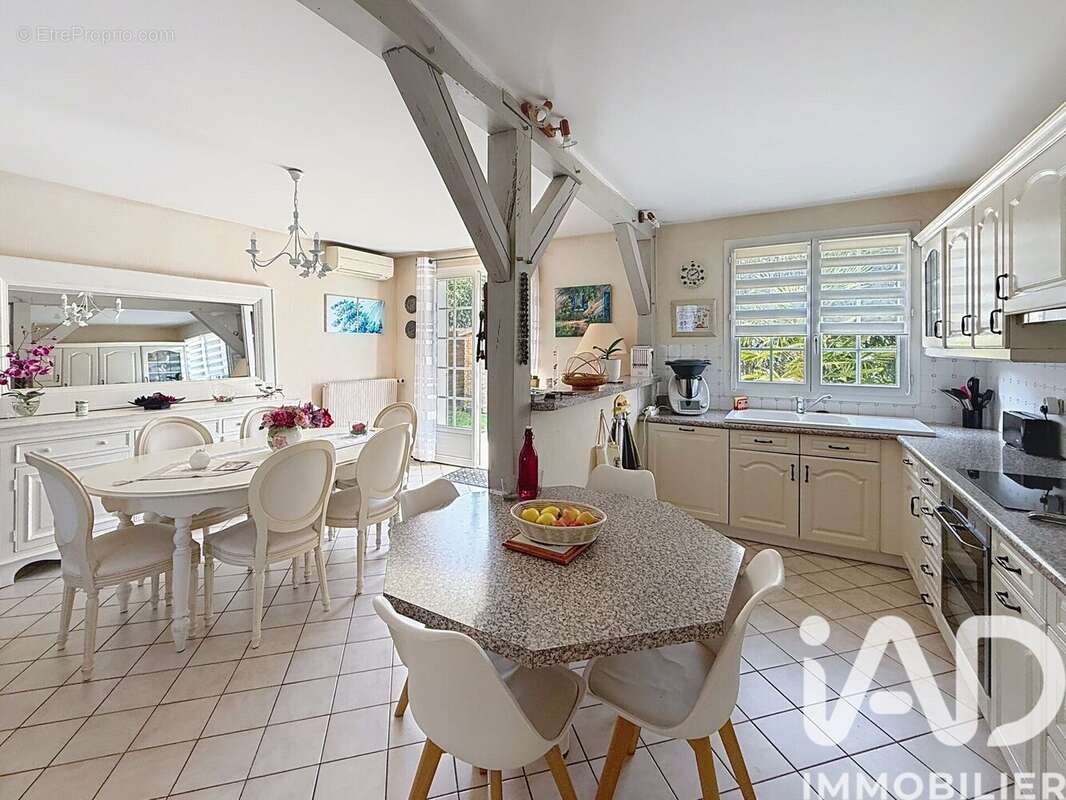 Photo 5 - Maison à HOUDAN