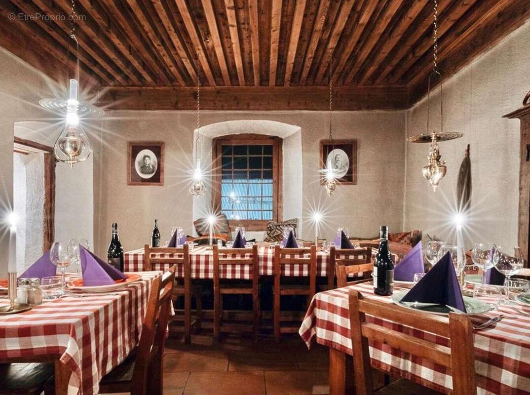 Photo 4 - Commerce à LA SALLE-LES-ALPES