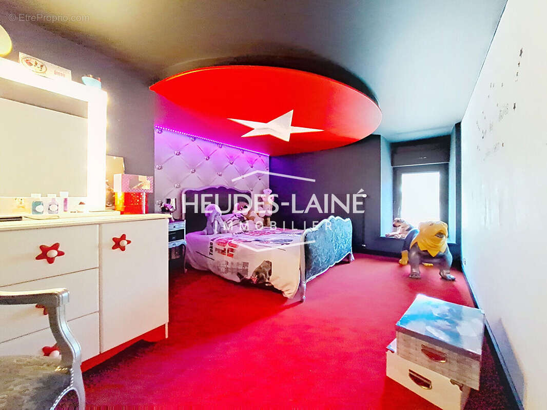 Maison à LES LOGES-MARCHIS