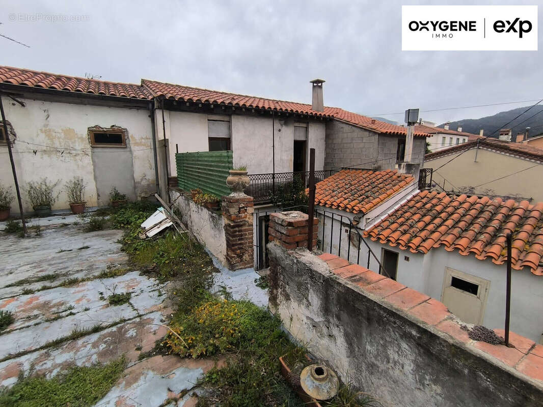 Commerce à LE BOULOU