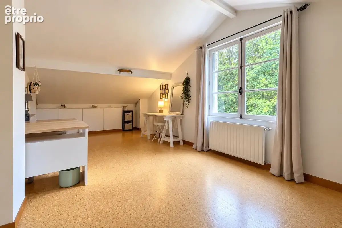 Une maison de charme de 198m2 au coeur de la nature - photo 10