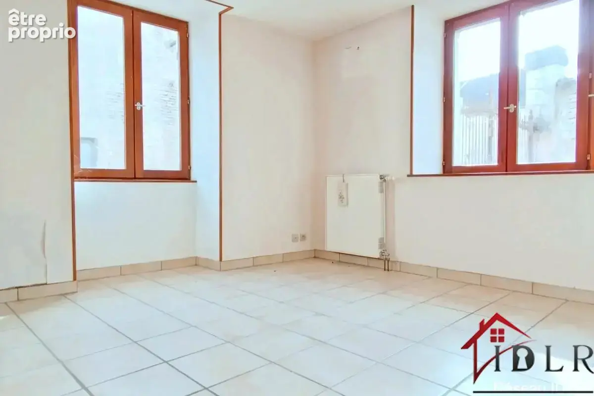 Belle maison avec grange, cinq pièces, 116 mètres carrés hab - photo 7