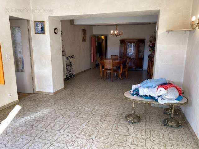 Maison à GONDRIN