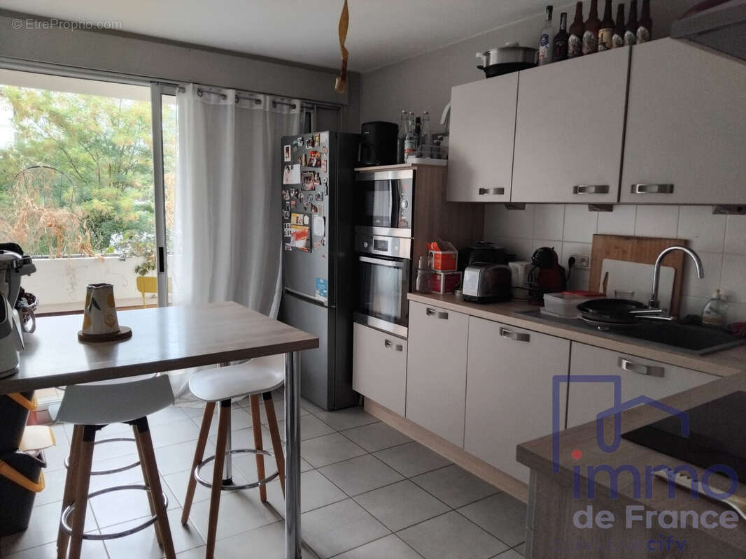 Appartement à SAINT-ETIENNE