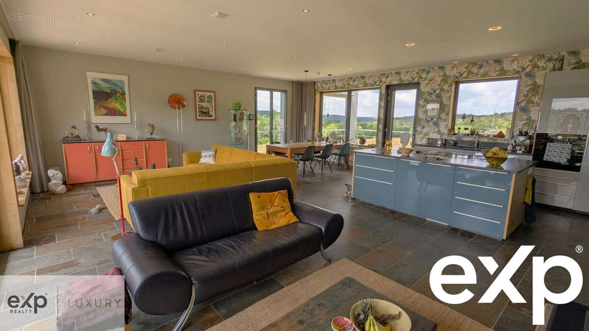 Maison à VILLEFRANCHE-DU-PERIGORD