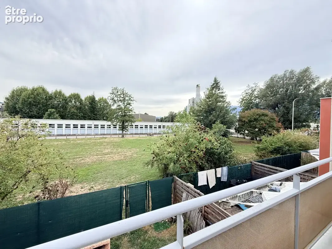 HIDRI IMMO PLUS vous propose en exclusivité une maison avec jardin, terrasses et garage à Saint-Martin-d'Hères - photo 22