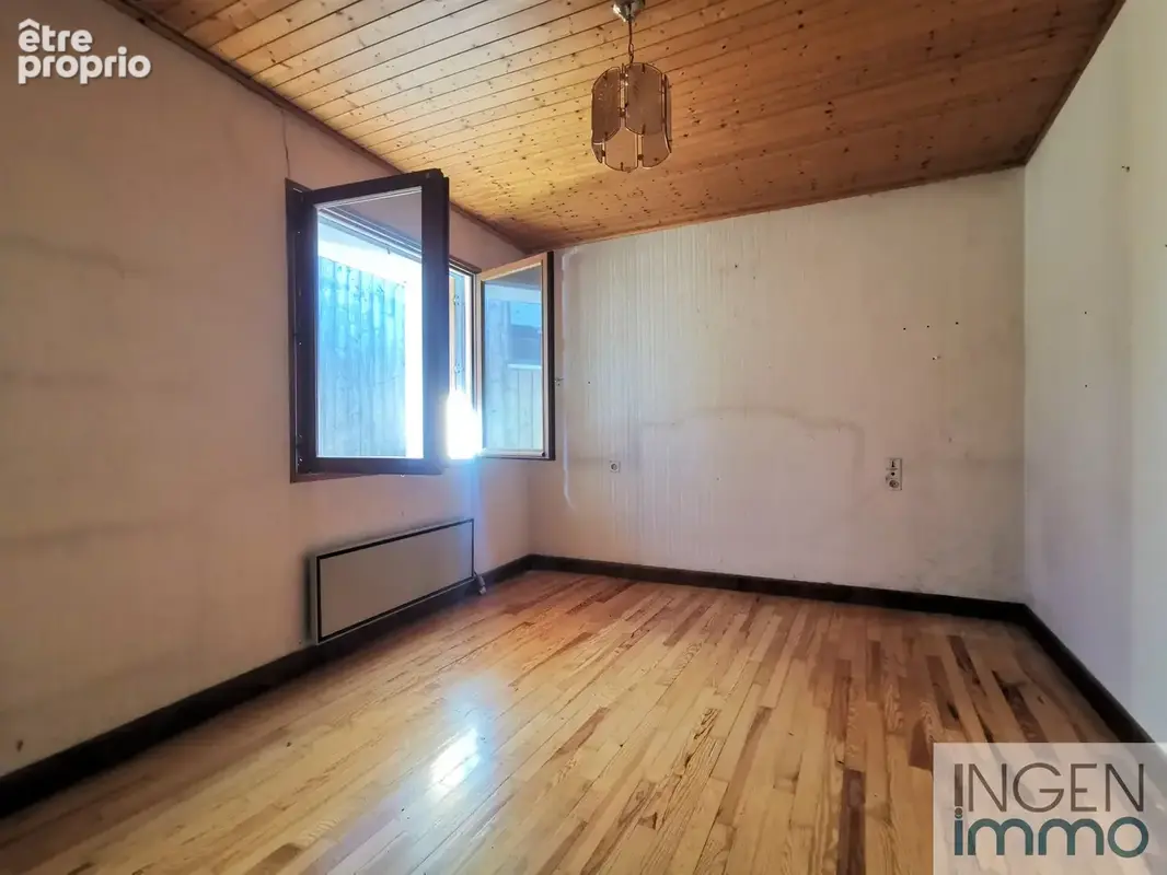 Maison Mitoyenne 140m2, à rénover - photo 11