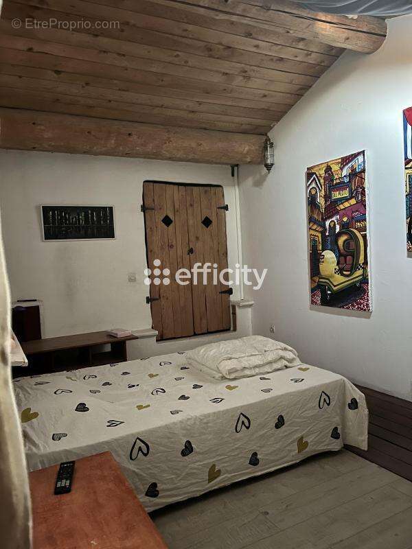 Maison 240 m² à Martigues  - photo 12