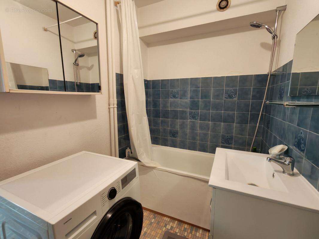 Appartement à LYON-8E