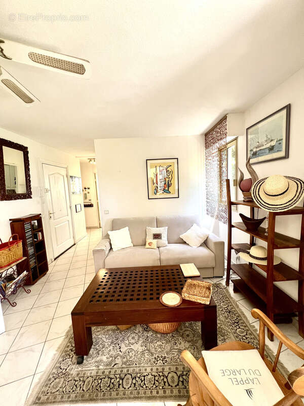 Appartement à LE CANNET