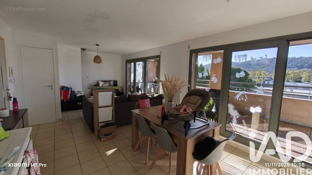 Photo 1 - Appartement à OLLIOULES