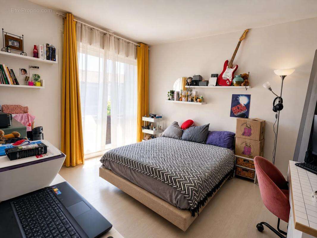 Maison à RIS-ORANGIS