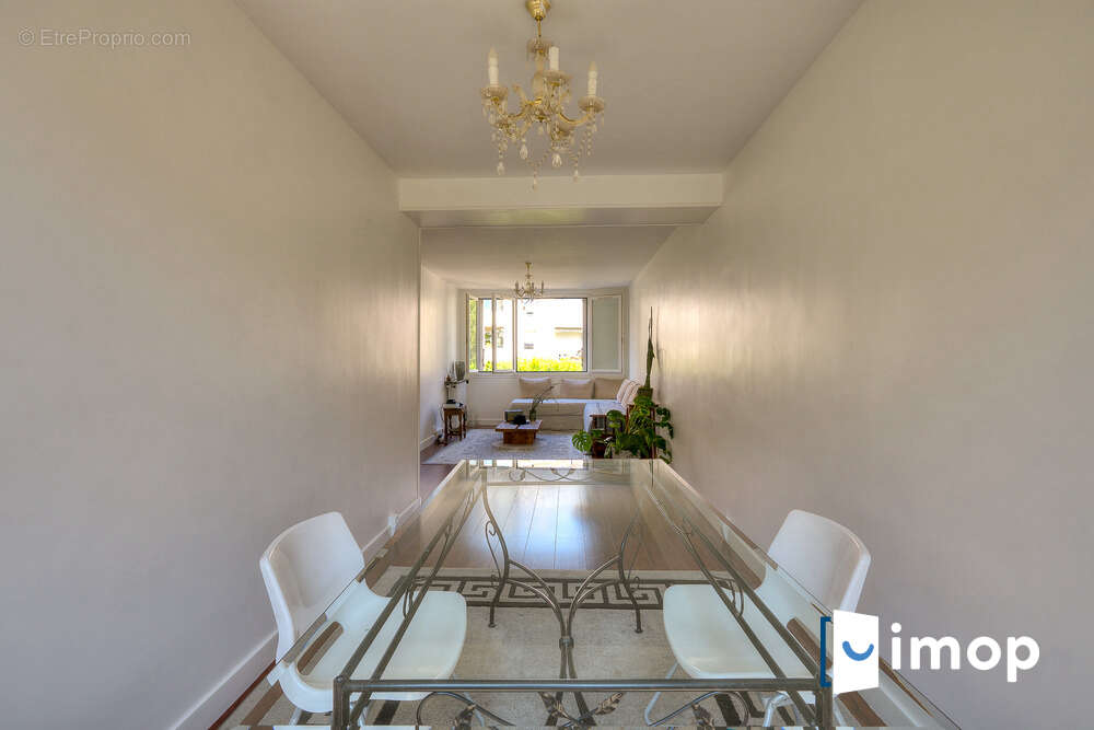 Appartement à ISSY-LES-MOULINEAUX