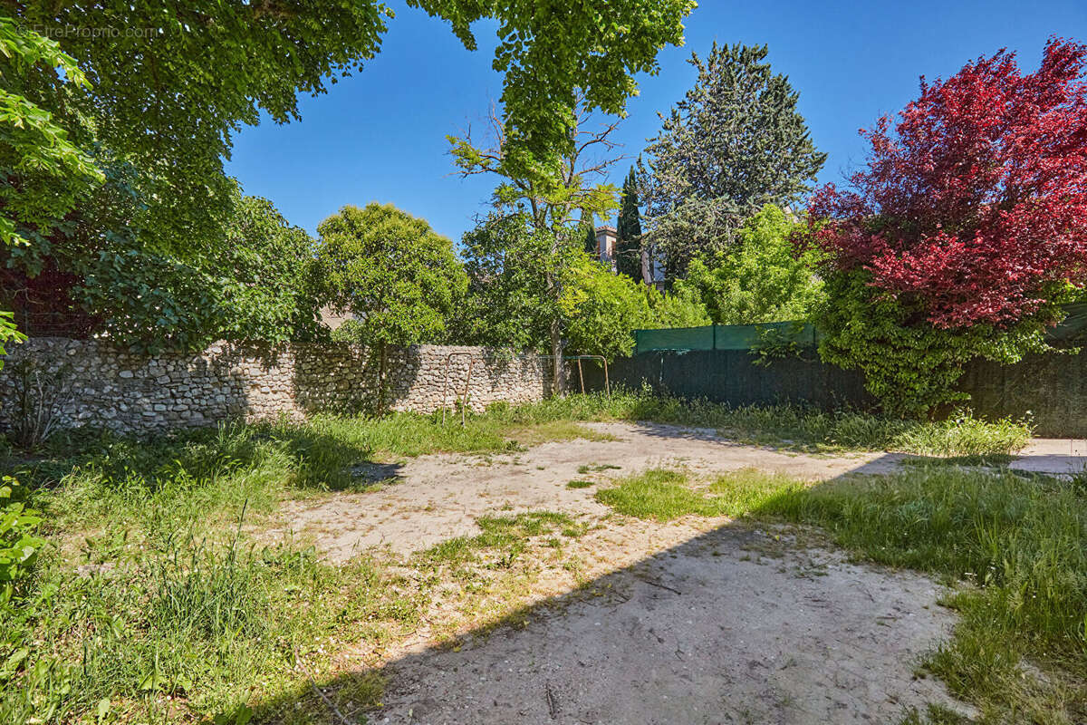 Maison à SAINT-CANNAT