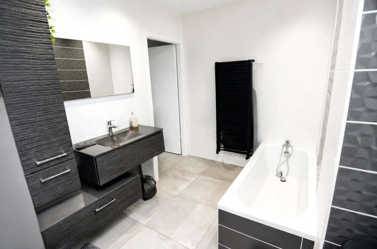 Maison 6 Pièces -105.35 m2- 57245 Jury - photo 10
