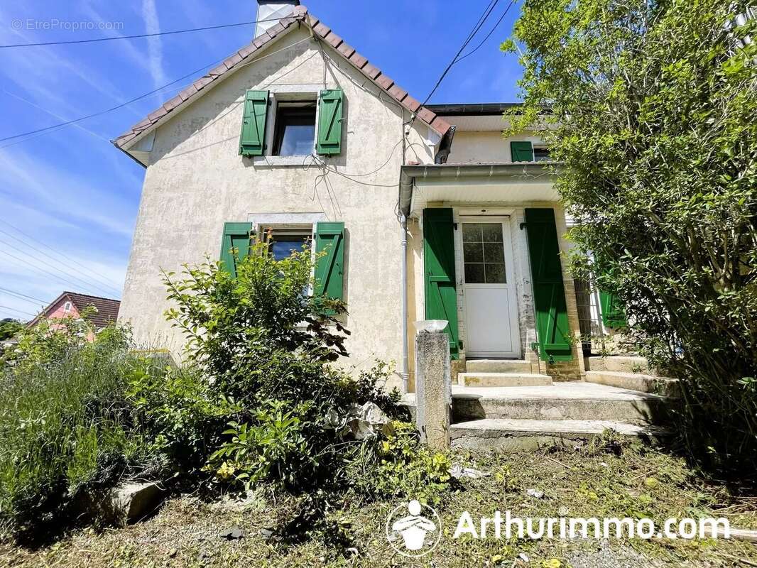 Maison à BEAUCOURT
