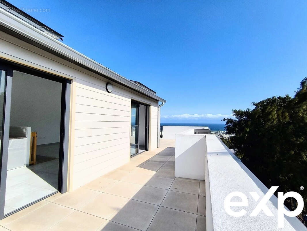 Appartement à SAINT-PIERRE