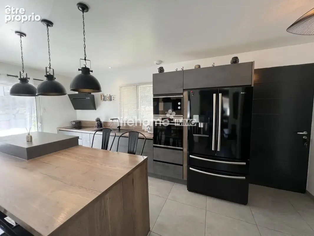 Maison 101 m² à Saint-Paul-De-Varces  - photo 5