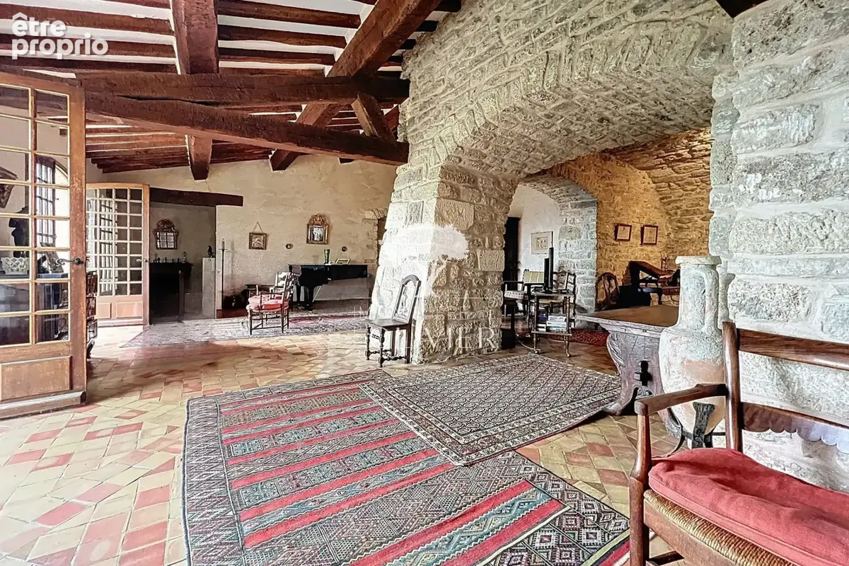 Appartement 6 pièces 194 m² à vendre à Saignon (84400) - photo 5