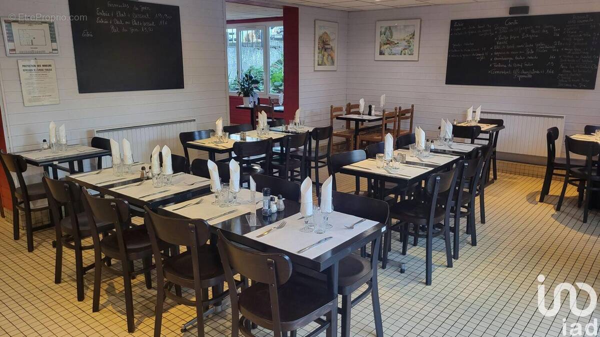 Photo 1 - Commerce à ENNERY