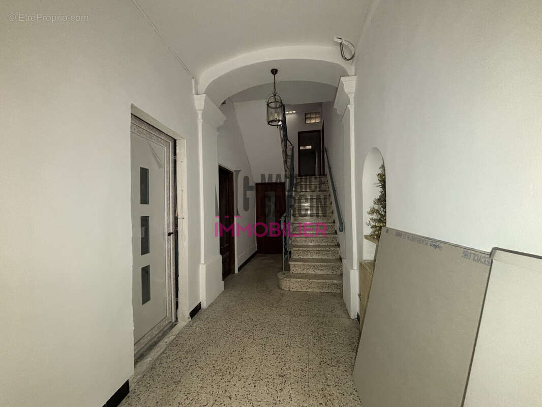 Appartement à BOLLENE