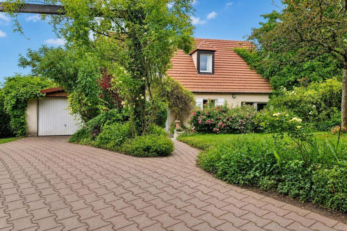 Joli pavillon de 132 m² avec 4 chambres sans vis à vis - photo 13
