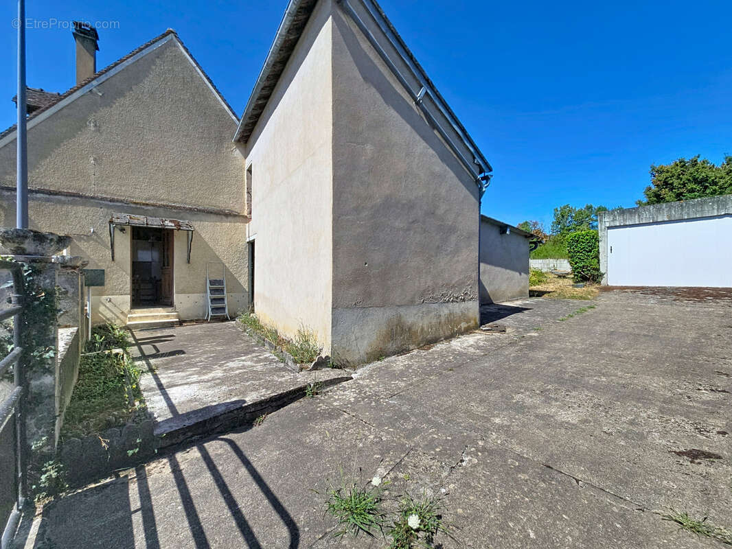 Maison dans village vigneron - photo 3