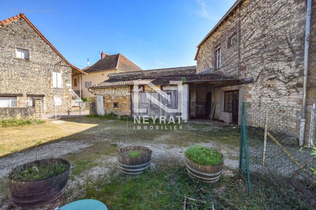 Maison à SAINT-BOIL