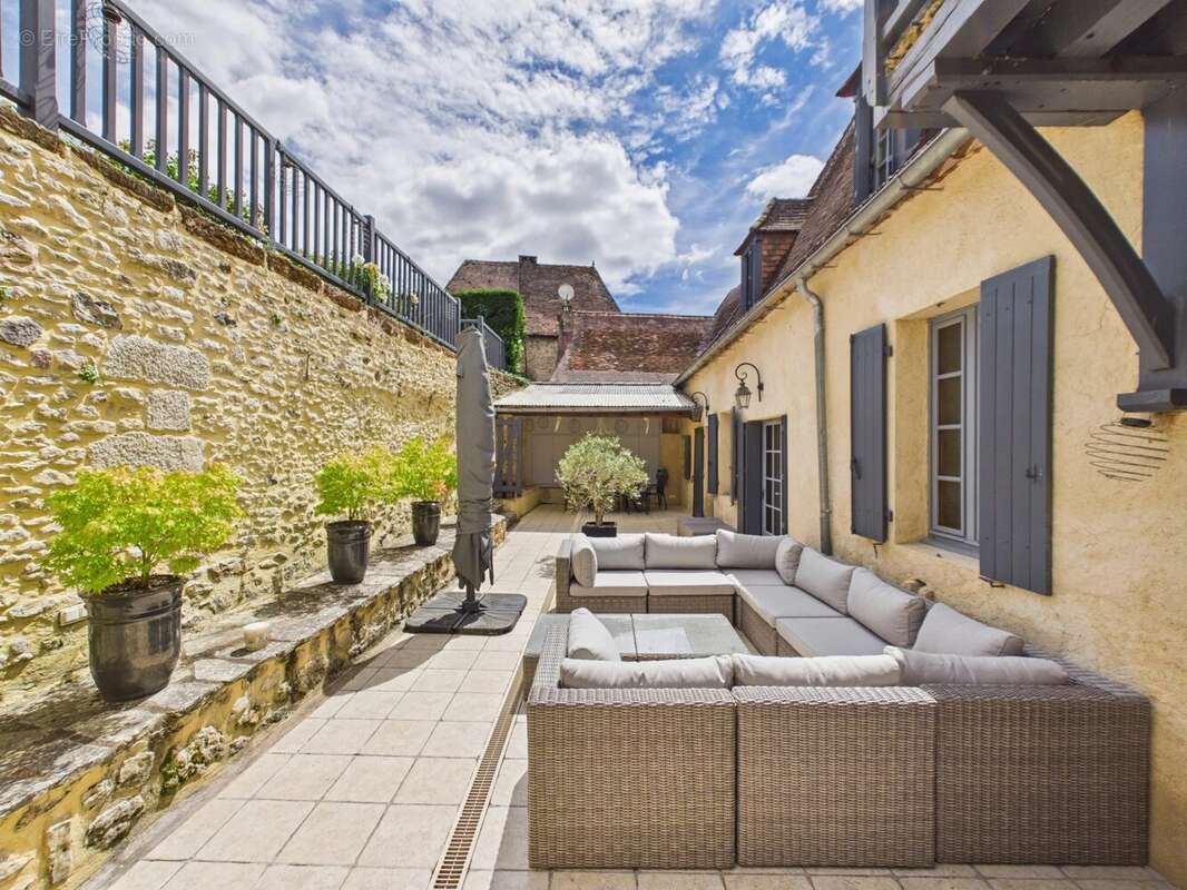 Charmante maison avec piscine à Le Bugue. - photo 13