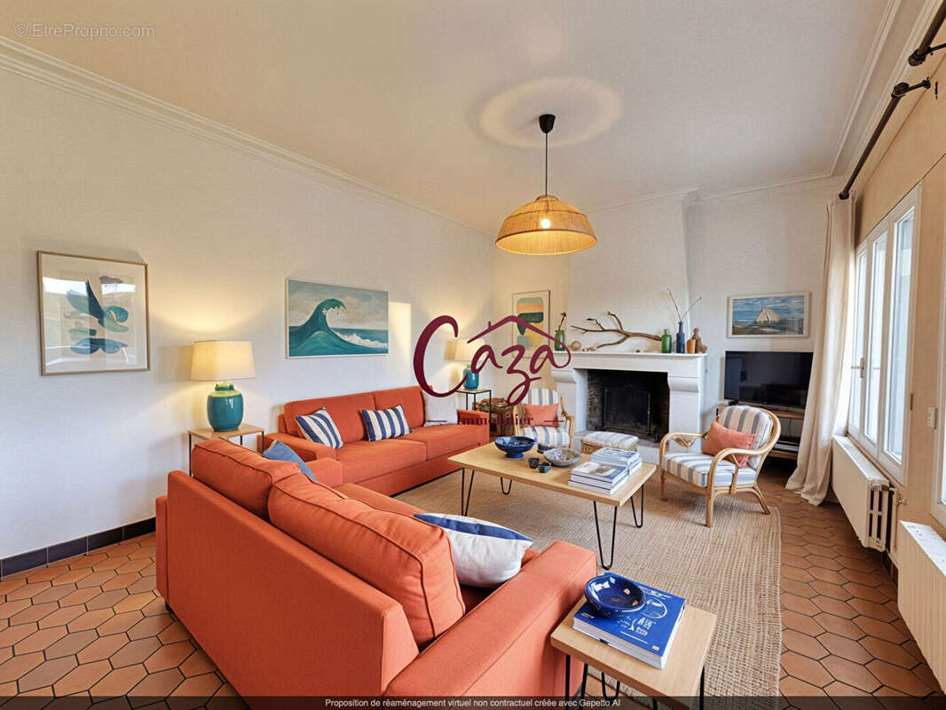 Maison à FARGUES-SAINT-HILAIRE