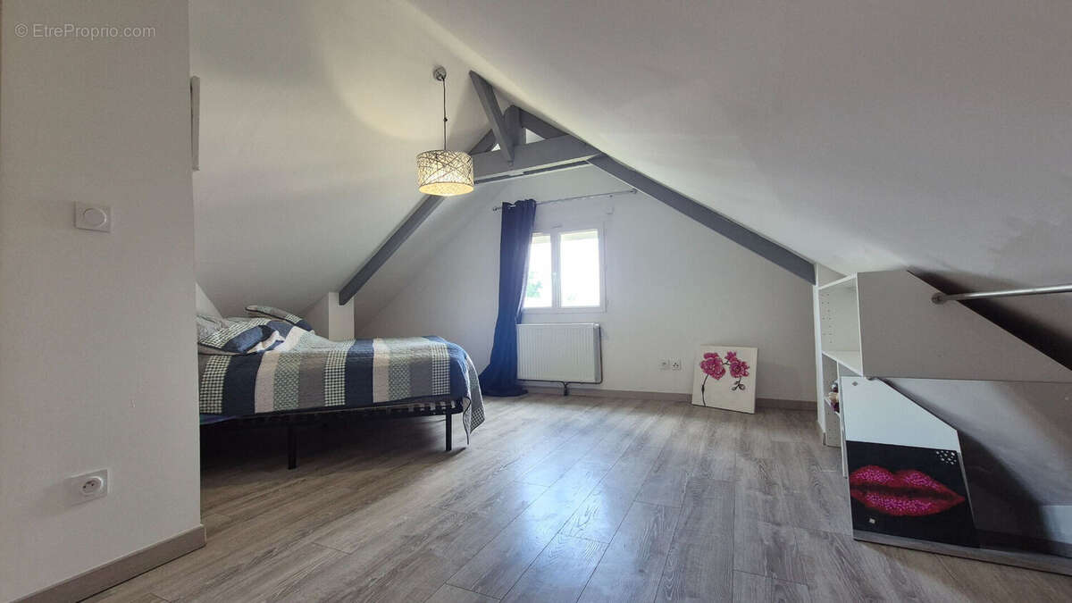 Maison à GRISY-SUISNES