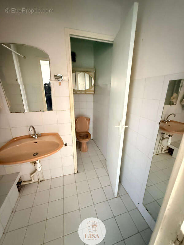 Appartement à MARSEILLE-5E